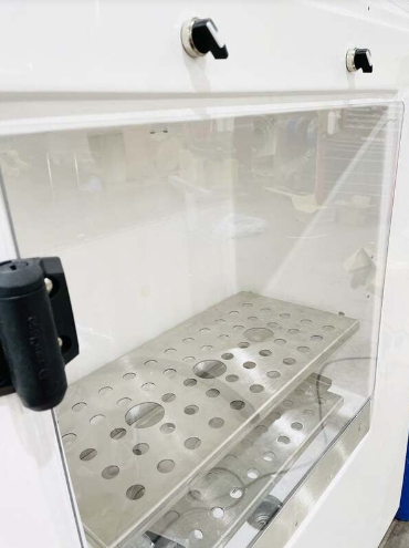 Replacement acrylic vending door for stand alone vending machine 4000 series