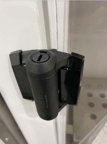 Vend Door Hinge shopgoh2o